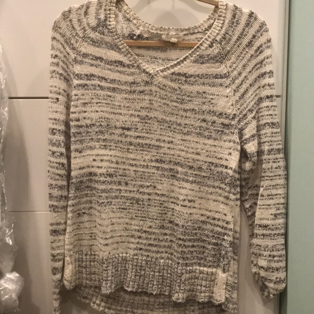 Blue & white sweater size Medium